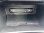 Hyundai Tucson 1.6 T-GDI PHEV Comfort Smart 4WD / 1.350 kg Afn. trekhaak / Dealer Onderhouden / Fabrieksgarantie tot 6-2029 / Accu SoH 89% / Elektrische klep / Stuur- en stoelverwarming / Navi / Apple Carplay Android / 19" LM wielen /
