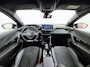Peugeot e-2008 GT Pack 50 kWh | Accu 93% | Navigatie | Camera achter | Parkeerhulp rondom | Alcantara bekleding | Cruise control adaptief | 18 inch lichtmetalen velgen | Apple Carplay en Android auto