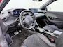 Peugeot e-2008 GT Pack 50 kWh | Accu 93% | Navigatie | Camera achter | Parkeerhulp rondom | Alcantara bekleding | Cruise control adaptief | 18 inch lichtmetalen velgen | Apple Carplay en Android auto