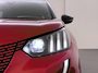 Peugeot e-2008 GT Pack 50 kWh | Accu 93% | Navigatie | Camera achter | Parkeerhulp rondom | Alcantara bekleding | Cruise control adaptief | 18 inch lichtmetalen velgen | Apple Carplay en Android auto