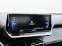Peugeot e-2008 GT Pack 50 kWh | Accu 93% | Navigatie | Camera achter | Parkeerhulp rondom | Alcantara bekleding | Cruise control adaptief | 18 inch lichtmetalen velgen | Apple Carplay en Android auto