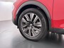 Peugeot e-2008 GT Pack 50 kWh | Navigatie | Camera achter | Parkeerhulp rondom | Alcantara bekleding | Cruise control adaptief | 18 inch lichtmetalen velgen | Apple Carplay en Android auto