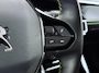 Peugeot e-2008 GT Pack 50 kWh | Accu 93% | Navigatie | Camera achter | Parkeerhulp rondom | Alcantara bekleding | Cruise control adaptief | 18 inch lichtmetalen velgen | Apple Carplay en Android auto