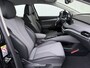 Skoda Enyaq iV 80 204PK Warmtepomp Trekhaak SOH 92% Camera 3-Zone Ecc Stoel+Stuur+Achterbankverwarming Navi Apple Carplay Android Auto P-Assist Pdc Lmv Led Isofix Cruise Control Keyless-go Rijstrooksensor met correctie 1.000KG Trekgewicht 1e Eigenaar Origineel Nederlandse Auto