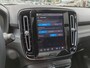 Volvo EX40 252PK Extended Range Plus Black Ed. 82 kWh | BLIS | ACC | PDC V+A | Pano | Verwarm. Stoelen/Stuur | Warmtepomp |