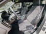 Volvo EX40 252PK Extended Range Plus Black Ed. 82 kWh | BLIS | ACC | PDC V+A | Pano | Verwarm. Stoelen/Stuur | Warmtepomp |