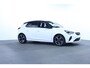 Opel Corsa 1.2 Elegance Afneembare Trekhaak | Panorama Dak | Camera | Stuur & Stoelverwarming | Camera | Parkeersensoren Rondom | Achteruitrijcamera | Afneembare trekhaak | Afwijkende dakkleur