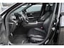 Mercedes-Benz C-klasse 300e AMG / SCHUIFDAK / C63 / LEDER / CAMERA / SFEERVERLICHTING / LED / 19"