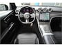 Mercedes-Benz C-klasse 300e AMG / SCHUIFDAK / C63 / LEDER / CAMERA / SFEERVERLICHTING / LED / 19"
