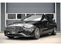Mercedes-Benz C-klasse 300e AMG / SCHUIFDAK / C63 / LEDER / CAMERA / SFEERVERLICHTING / LED / 19"