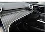 Mercedes-Benz C-klasse 300e AMG / SCHUIFDAK / C63 / LEDER / CAMERA / SFEERVERLICHTING / LED / 19"