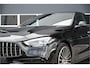 Mercedes-Benz C-klasse 300e AMG / SCHUIFDAK / C63 / LEDER / CAMERA / SFEERVERLICHTING / LED / 19"