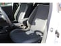 Opel Corsa 1.2 GS Line 100PK TURBO In nieuwstaat verkerende Opel Corsa ! Autm. airco, cruise cntrl, lane assist, panoramadak, verwarmde stoelen, LM wielen, camera, pdc v+a, navigatie by Apple Carplay/Android auto, metallic, LED verl. etc.