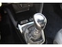 Opel Corsa 1.2 GS Line 100PK TURBO In nieuwstaat verkerende Opel Corsa ! Autm. airco, cruise cntrl, lane assist, panoramadak, verwarmde stoelen, LM wielen, camera, pdc v+a, navigatie by Apple Carplay/Android auto, metallic, LED verl. etc.