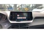 Peugeot e-2008 EV Active Pack 50 kWh | 1e-Eig. | 3-Fase 11kW | Led Koplampen | Camera | CarPlay | Dealeronderhouden |