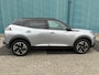 Peugeot 2008 1.2 PureTech GT Pack 155 PK! | Panoramadak | Camera | Parkeersensoeren Voor en Achter | Alcantara Bekleding | Stoelverwarming | 18" Lichtmetalen Velgen | Adaptieve Cruise Control