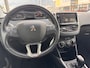 Peugeot 2008 1.2 110PK | Navigatie | Cruise Control | Bluetooth | Licht Metaal | | Dakrails | Parkeersensor achter | Stuurbekrachtiging