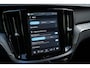 Volvo V60 T8 Ultra Dark B&W 360c Pano HUD Massage ACC 19''