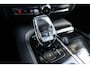 Volvo V60 T8 Ultra Dark B&W 360c Pano HUD Massage ACC 19''