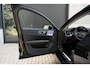 Volvo V60 T8 Ultra Dark B&W 360c Pano HUD Massage ACC 19''