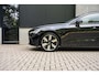 Volvo V60 T8 Ultra Dark B&W 360c Pano HUD Massage ACC 19''