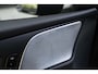 Volvo V60 T8 Ultra Dark B&W 360c Pano HUD Massage ACC 19''