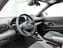 Toyota Yaris Cross 1.5 Hybrid Dynamic Bi-tone | Navigatie | PDC | BLS | Stuur-Stoelverwarming |