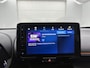 Toyota Yaris Cross 1.5 Hybrid Dynamic Bi-tone | Navigatie | PDC | BLS | Stuur-Stoelverwarming |