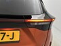 Toyota Yaris Cross 1.5 Hybrid Dynamic Bi-tone | Navigatie | PDC | BLS | Stuur-Stoelverwarming |
