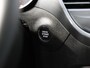 Opel Crossland 1.2 110PK Turbo Elegance | 1ste eigenaar | Camera | AppleCarplay/AndroidAuto | Navigatie | LED lampen | LEER/Stof | Climate Control | Cruise Control | Isofix | Privacy Glass | Parkeersensoren | Two-Tone | Trekhaak |