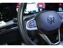 Volkswagen Golf 1.0 eTSI Life Business Automaat | Virtual cockpit | Adaptive cruise | Navi | Winter Pakket | All-season