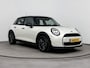 MINI Cooper 5-Deurs 1.5 C Classic S | Binnenkort op voorraad | Head Up | Camera | Navigatie & Carplay | Dodehoek | Leder |