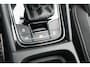 Skoda Karoq 1.5 TSI 150pk DSG ACT Sportline Business | Panoramadak | Trekhaak | All Seasonbanden  | Stoelverwarming | Rondomzicht Camera | Keyless