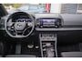 Skoda Karoq 1.5 TSI 150pk DSG ACT Sportline Business | Panoramadak | Trekhaak | All Seasonbanden  | Stoelverwarming | Rondomzicht Camera | Keyless