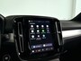 Volvo XC40 B4 Plus Dark | Panoramadak | 360° camera | Harman Kardon | Stoel- en stuurverwarming | Trekhaak