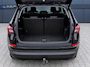 Skoda Kodiaq 1.5 TSI Limited Business Edition 7p. | Incl. 12 maanden garantie | Trekhaak | Apple carplay/Android auto | Parkeersensoren | Achteruitrijcamera | Stoelverwarming | Canton audio | Elektrische kofferklep | Lichtmetalen velgen