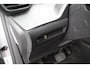 Peugeot e-2008 EV Active 50 kWh Automaat Airco Cruise Carplay 32.840km dealer onderhouden