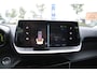 Peugeot e-2008 EV Active 50 kWh Automaat Airco Cruise Carplay 32.840km dealer onderhouden