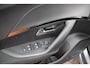 Peugeot e-2008 EV Active 50 kWh Automaat Airco Cruise Carplay 32.840km dealer onderhouden