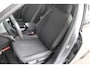 Peugeot e-2008 EV Active 50 kWh Automaat Airco Cruise Carplay 32.840km dealer onderhouden
