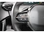 Peugeot e-2008 EV Active 50 kWh Automaat Airco Cruise Carplay 32.840km dealer onderhouden