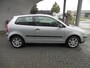 Volkswagen Polo 1.4-16V