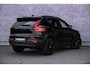 Volvo EX40 Single Motor Extended Range Ultra Black Edition Europa | Harman Kardon audio | 20" | Schuif-/kanteldak | Getint Glas | Elektrische stoelverstelling | Nubuck bekleding | Adaptive Cruise Control | Dodehoekdetectie |