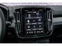 Volvo EX40 Single Motor Extended Range Ultra Black Edition Europa | Harman Kardon audio | 20" | Schuif-/kanteldak | Getint Glas | Elektrische stoelverstelling | Nubuck bekleding | Adaptive Cruise Control | Dodehoekdetectie |