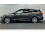 Ford Focus Wagon 1.0 EcoBoost Titanium Business PANO TREKHAAK CRUISE NAVI CARPLAY ECC.