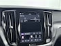 Volvo V60 T6 Plug-in hybrid AWD Core Bright | Trekhaak | Adaptive Verlichting | Android Auto / Apple Carplay | PDC V+A en Camera | Extra getint glas | Stoel + Stuurverwarming |