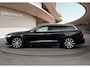 Volvo V60 T6 Plug-in hybrid AWD Core Bright | Trekhaak | Adaptive Verlichting | Android Auto / Apple Carplay | PDC V+A en Camera | Extra getint glas | Stoel + Stuurverwarming |