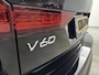 Volvo V60 T6 Plug-in hybrid AWD Core Bright | Trekhaak | Adaptive Verlichting | Android Auto / Apple Carplay | PDC V+A en Camera | Extra getint glas | Stoel + Stuurverwarming |