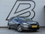 Peugeot 308 SW 1.2 PureTech Style 2e Eigenaar|Navi|Trekhaak|Cruise|PDC V+A|Clima|Elek ramen|D-riem vv in 2021|APK tot 12-2026