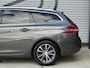 Peugeot 308 SW 1.2 PureTech Style 2e Eigenaar|Navi|Trekhaak|Cruise|PDC V+A|Clima|Elek ramen|D-riem vv in 2021|APK tot 12-2026